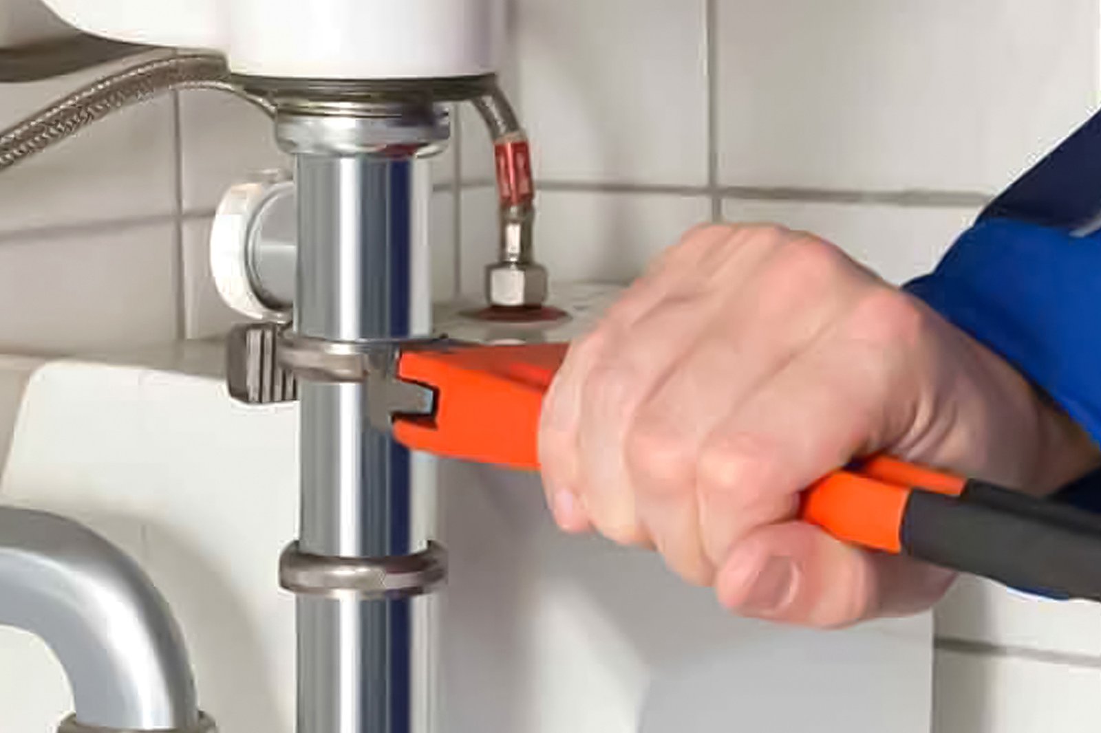 كشف تسربات المياة بطريب